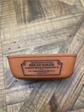 Henry Watson vintage "Original Suffolk Bread Baker" terracotta loaf pan